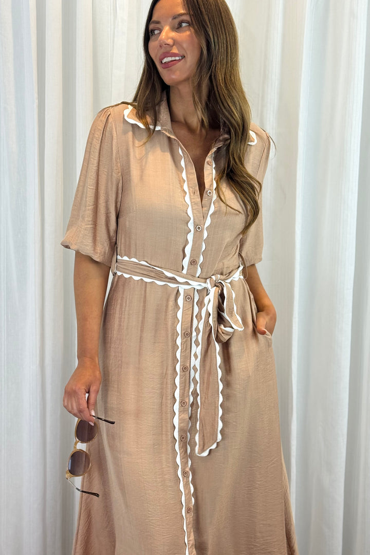 Shyla Shirt Dress in Beige With White Trim