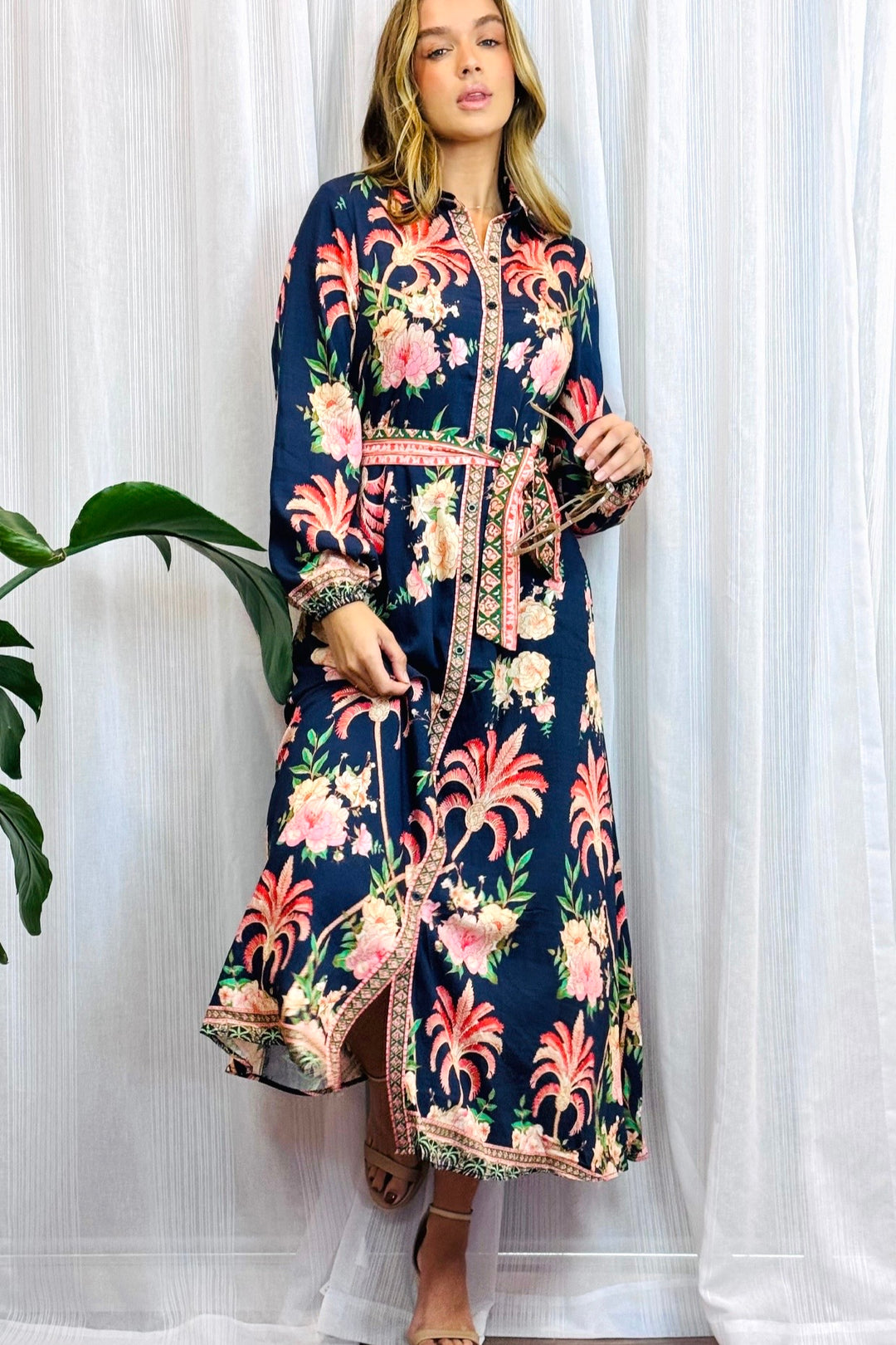 Maddison Long Sleeve Maxi Dress in Navy Print
