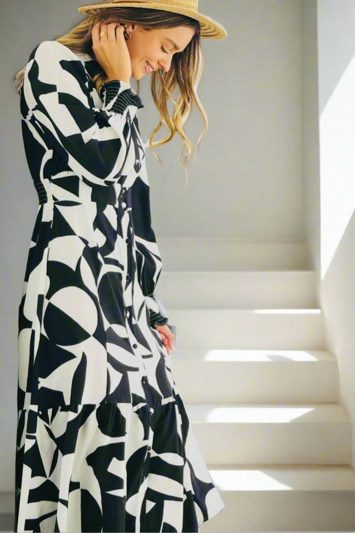 Paige Shirt Dress midi  in Black and White Print