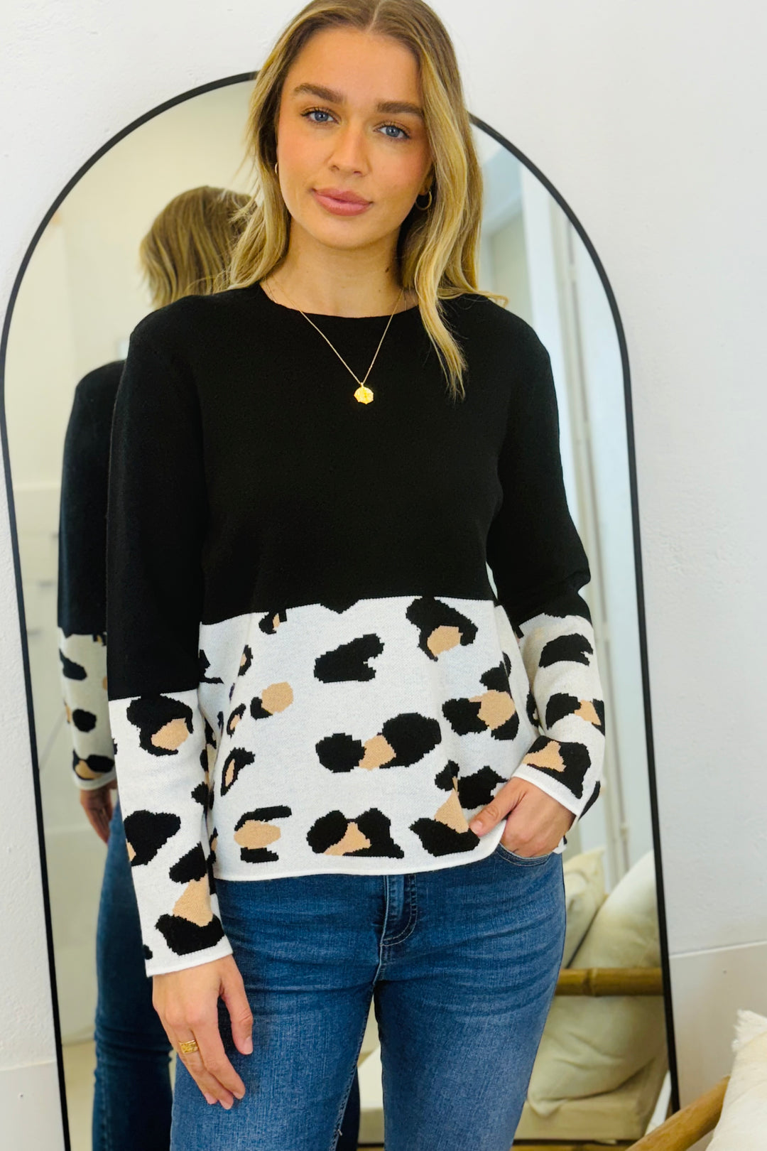 Jolie Leopard Knit Top in Black