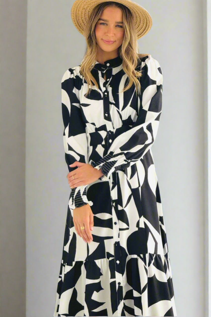 Paige Shirt Dress midi  in Black and White Print