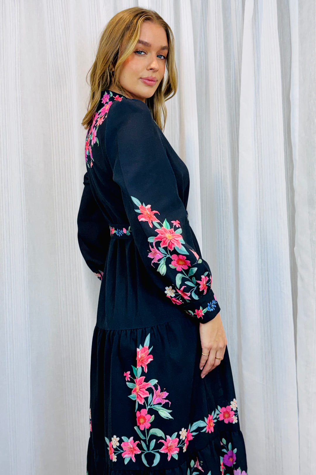 Scarlet Black Floral Print Dress