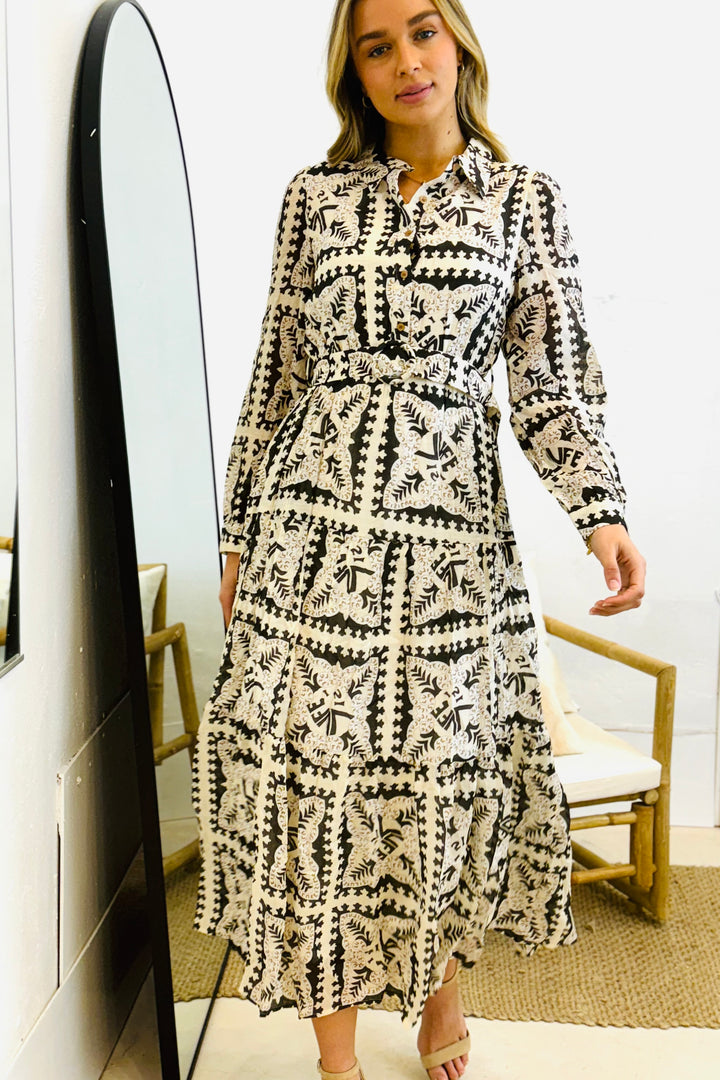 Amaya Long Sleeve Maxi Dress in Black and Cream Print