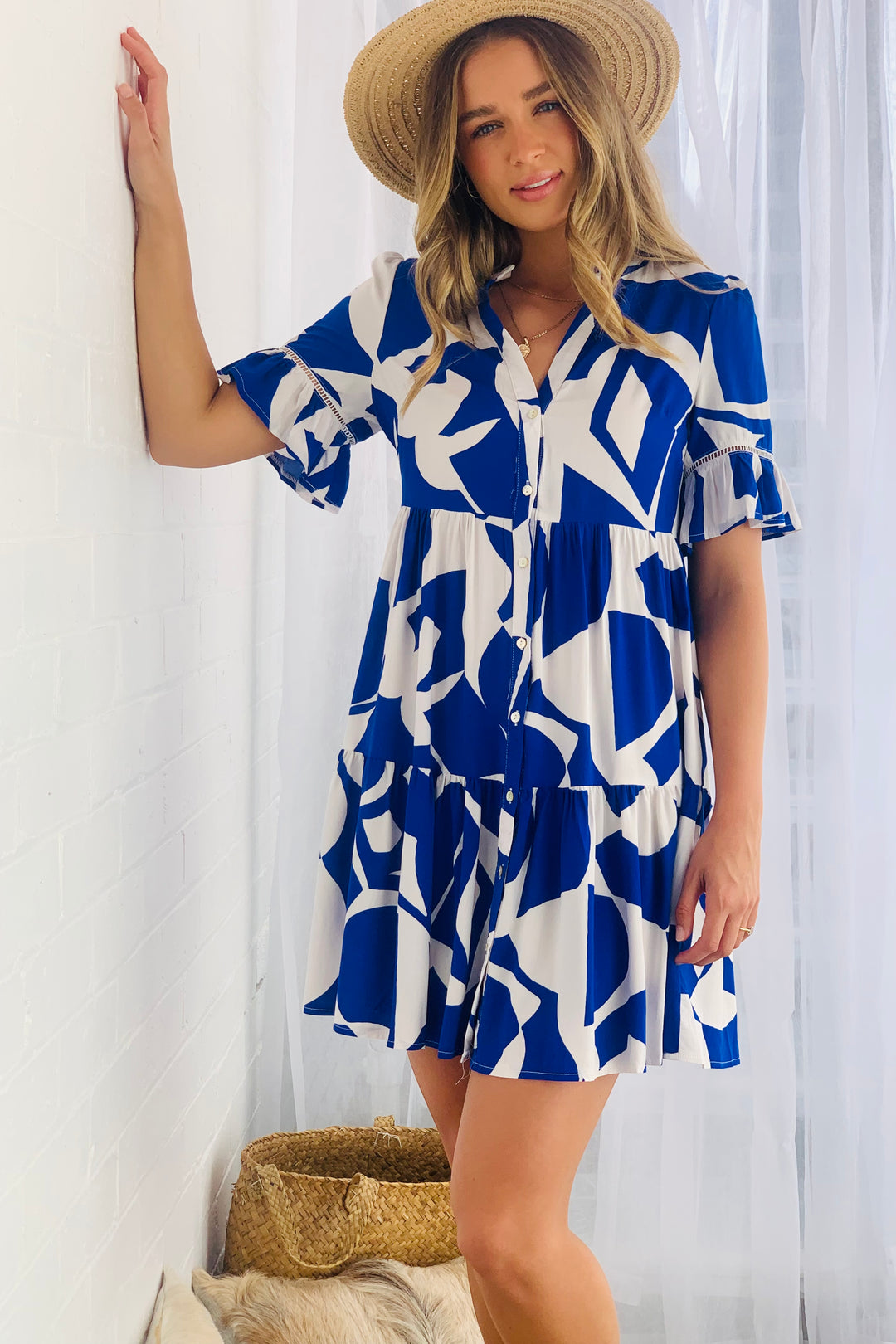 Stella Short Sleeve Shift Dress in Blue and White Print