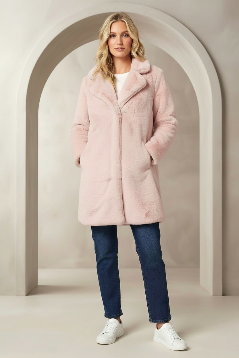 Bianca Faux Fur Jacket in Pink