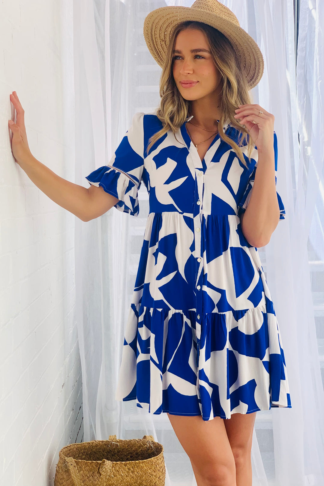 Stella Short Sleeve Shift Dress in Blue and White Print