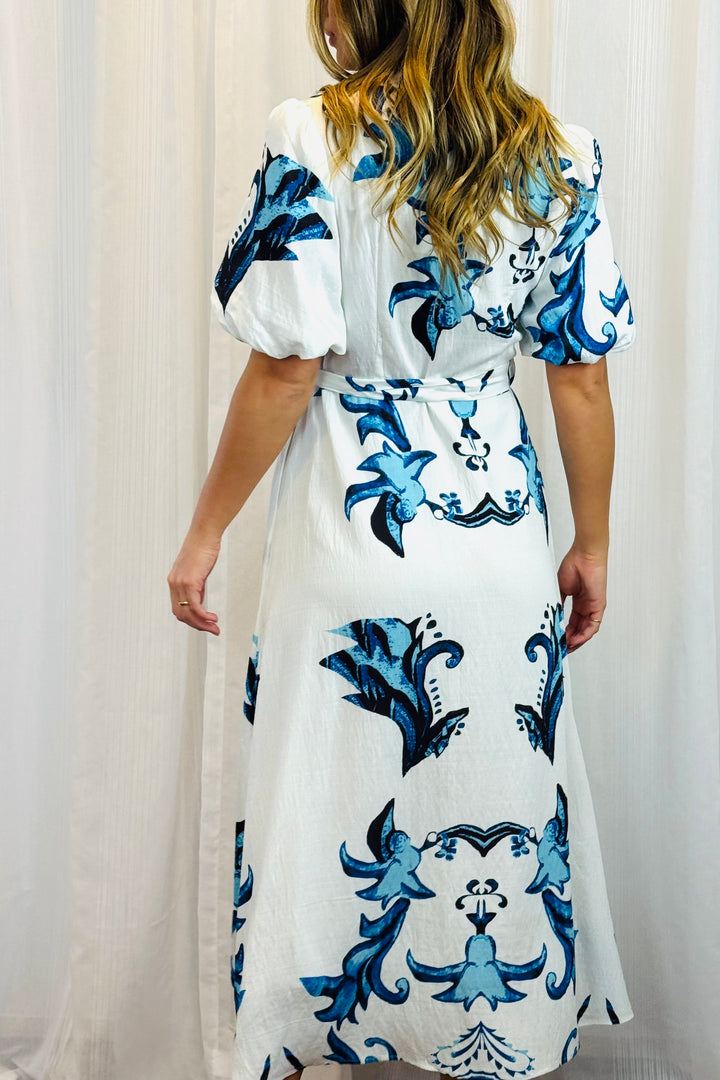 Morgan White And Blue Floral Print Shirt Dress