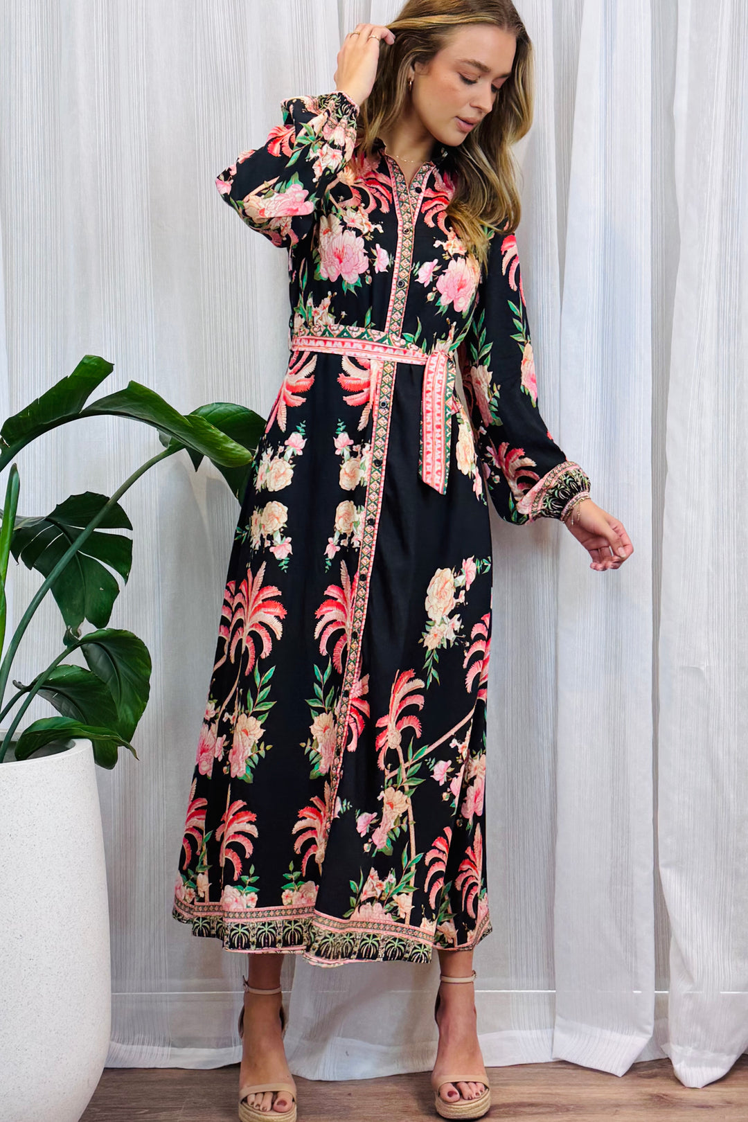 Maddison Palm Print Dress in Long Sleeve