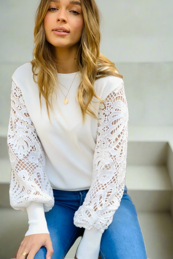 Naomi lace sleeve top in White