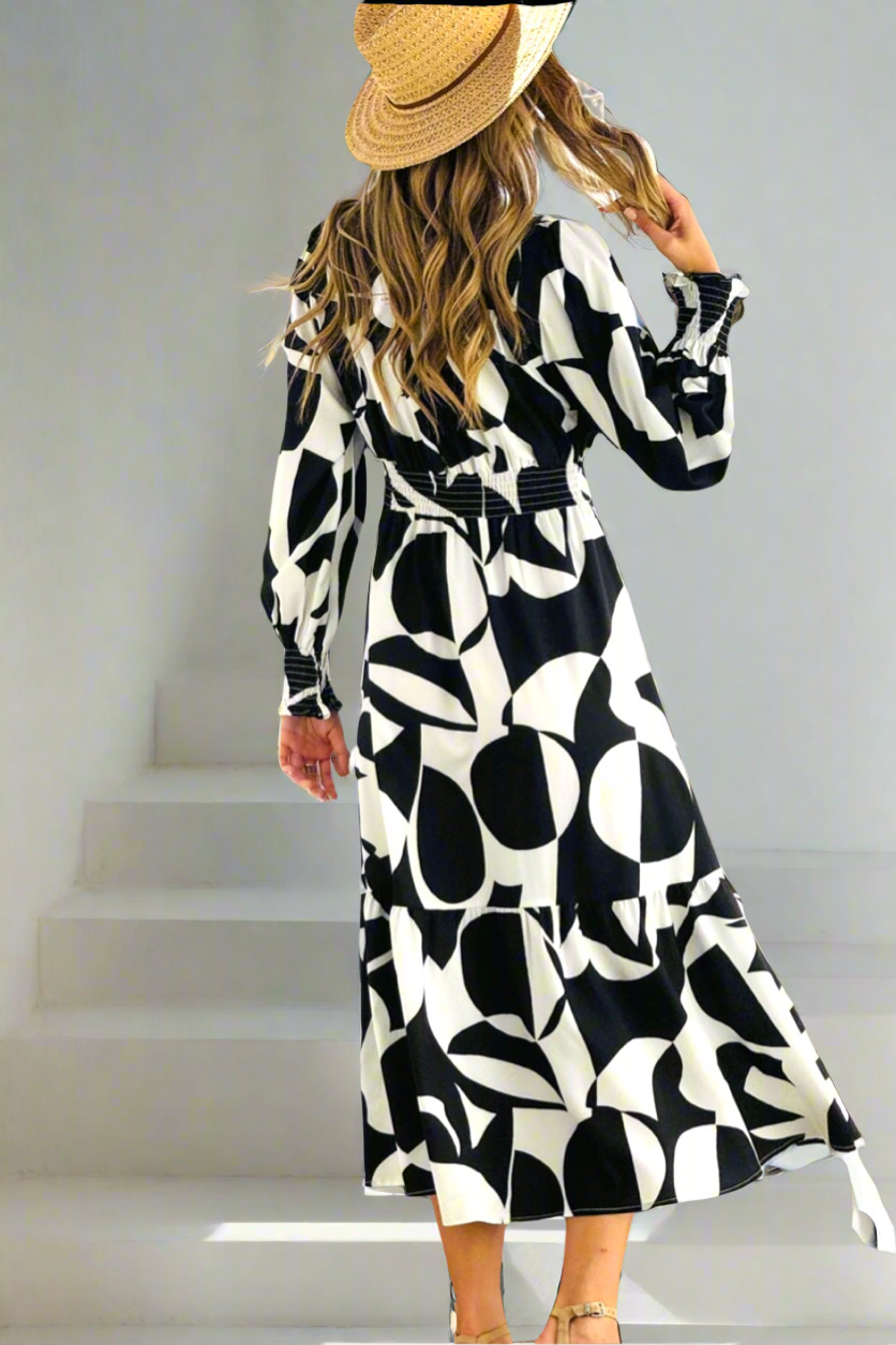 Paige Shirt Dress midi  in Black and White Print