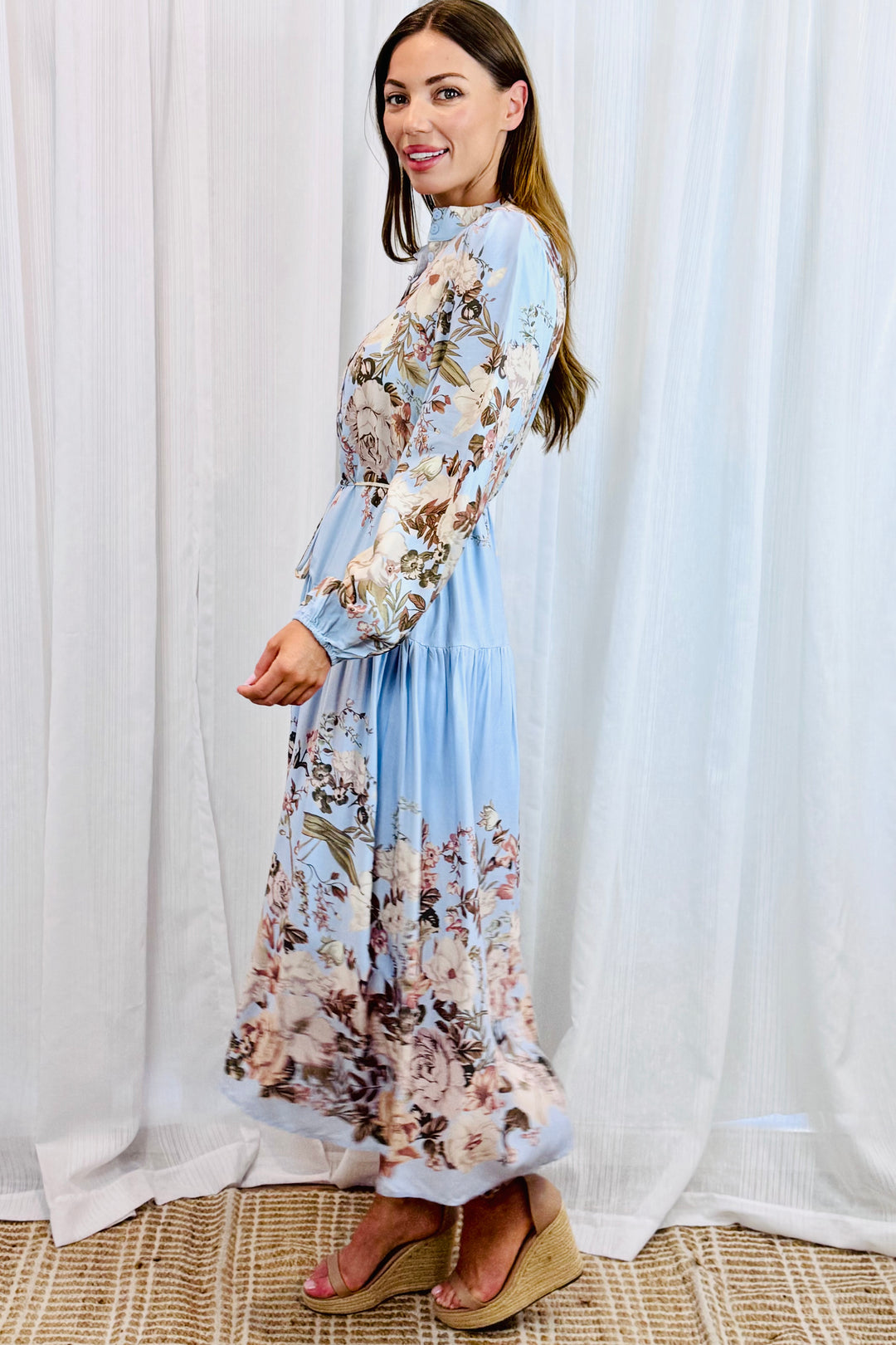 Juliet Floral Dress in Blue