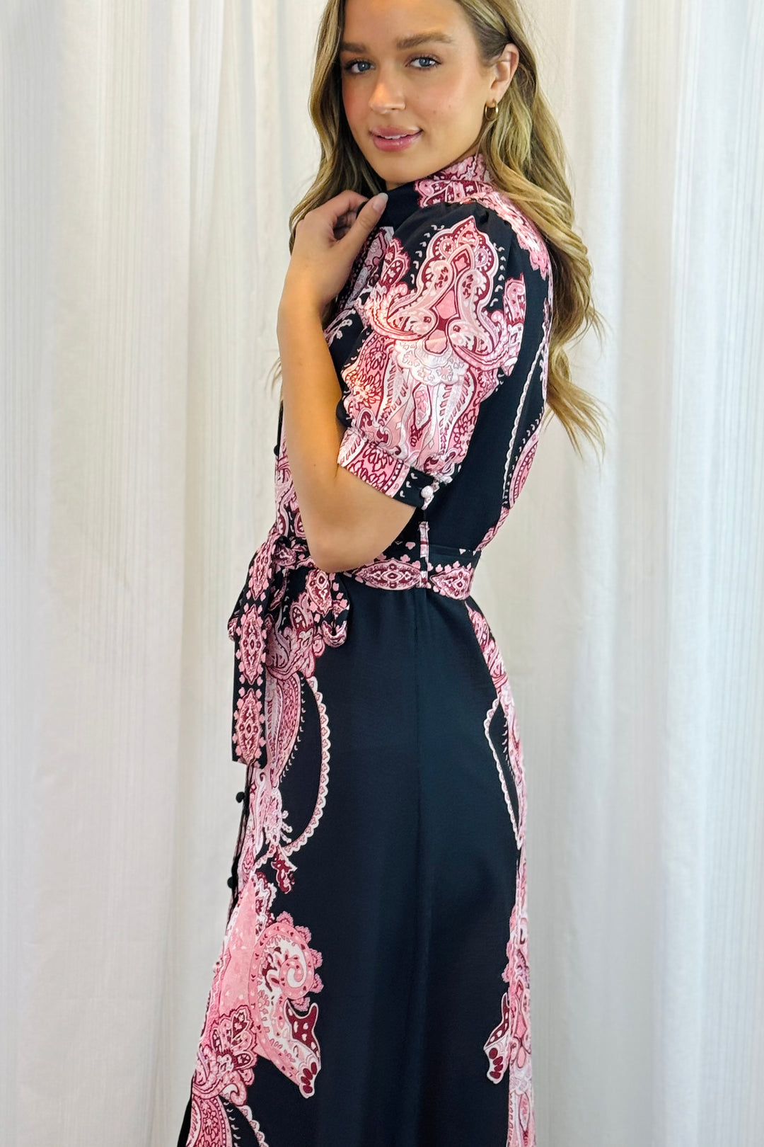 Eden Short Sleeve Dress With Pink Embroidered Print.