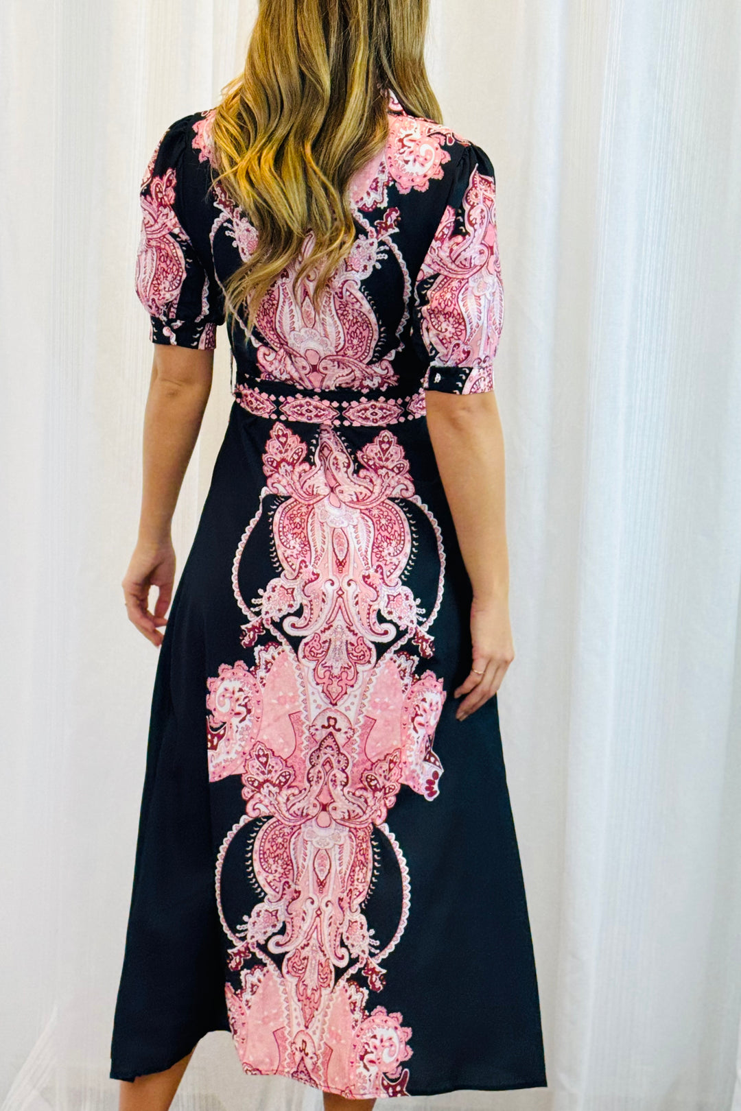 Eden Short Sleeve Dress With Pink Embroidered Print.