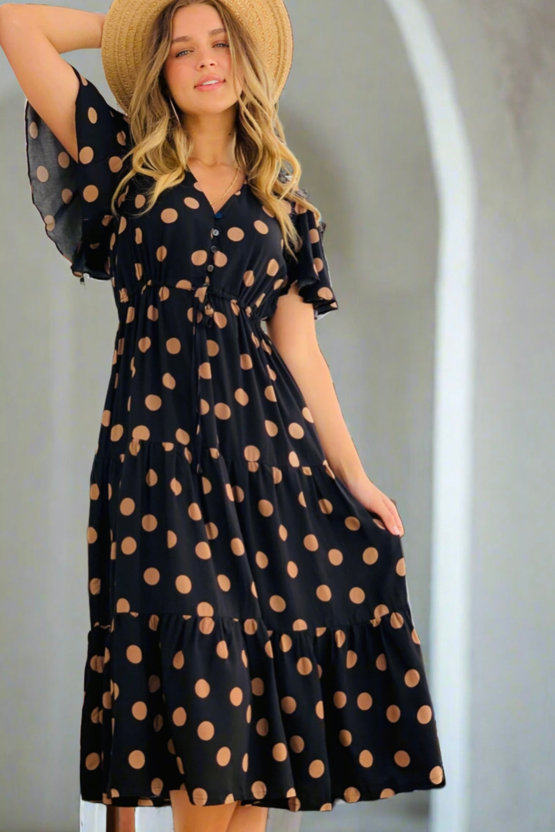 Molli Short Sleeve Polka Dot Dress In Black And Tan