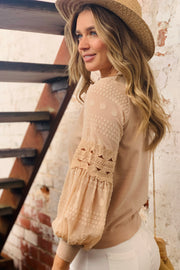 Molli Top With Lace Sleeve in Latte